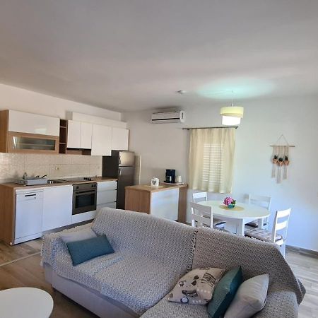 Apartments Ivanovski 라브 외부 사진